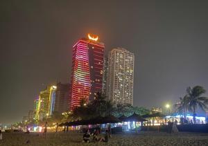 Fireworks View Apartment By My Khe Beach