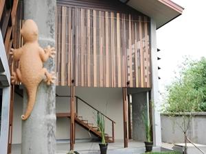 K-1 Modern Art Hotel @ Nan