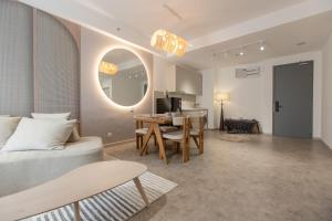 NOVA STAY I-City Be Central