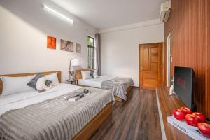 5BR Riverside Villa Private Pool Near MyKhe Beach