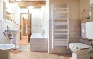 Lovely Home In Monte Santa Maria Tibe