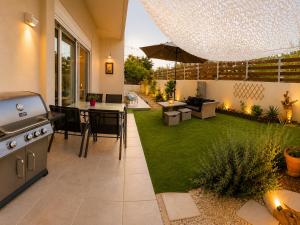 S&M Cozy Garden Lagonissi