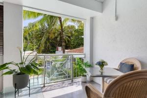 Swaying Palms and Salt Air A Dreamy Tropical Haven