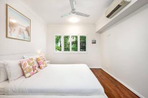 Trinity Beach Bliss - Experience Tropical Living