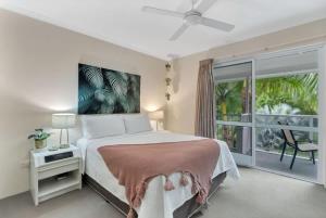 Coral Coast - Rainforest Resort by Palm Cove Beach