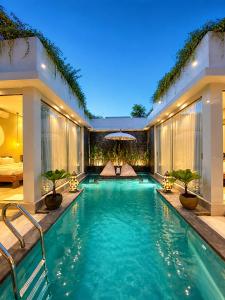 Salty Villa