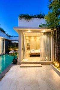 Salty Villa