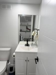 Haven in the Prairies 1BR S