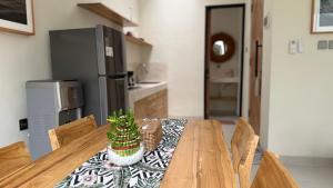 Modern 1BR Pool Villa-Walk to Beach-Central Legian