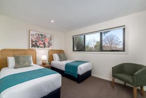 Quiet and Modern Stay near Hospital with Free Parking