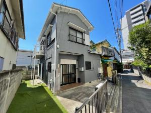 Hidden in Ozone-Nagoya 名古屋 戸建貸切り宿 8名定員P1台 ベッド7台寝室3部屋 アジア競技大会会場 IGアリーナ ドーム至近