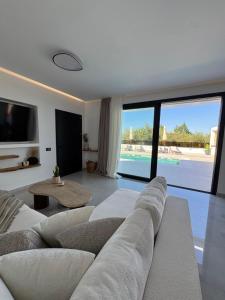 Korithis Elysian Villa