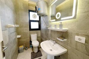 Spacious 3Br 3Bathroom Apartment in B15 Madinaty