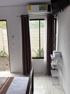 Fully equipped in Cahuita, 2 kitchens, parking, close to the beach