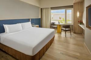 Taal Vista Hotel