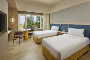 Taal Vista Hotel