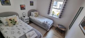 Heart of Inverness-city apartment