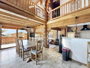 CH380c - Chalet 10 personnes proche centre