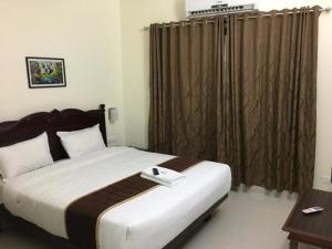 The Hotel Grace