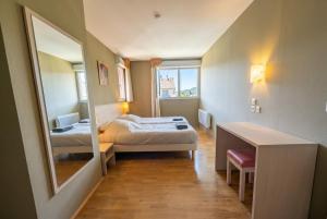 Bright two bedroom duplex apartment