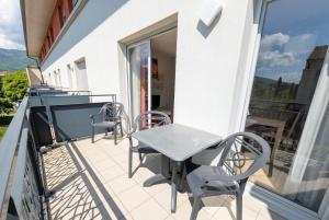 Bright two bedroom duplex apartment