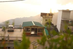 Hotel The Portrait by PP hospitality