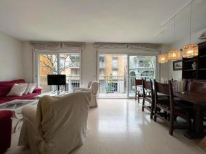 Seahomes Vacations - Centric Apt Heart of Blanes