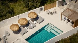Moon Boutique Hotel - Ultra Luxury Suites with Pool, Perfect for Fun and Relaxation By Villa Mana Gers