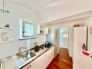 Villa Gama with private garden in Praiano