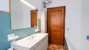 Country Mountain Apartment - Wi-Fi, Free Parking