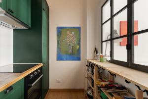 GuestHost - Spacious Apartment X6 steps from MM4