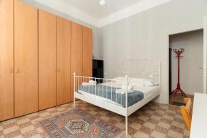 GuestHost - Spacious Apartment X6 steps from MM4