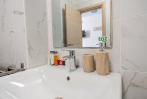 Onix Studio N10 Pool & Playground 121