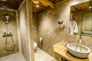 B&B / Chambres d'hotes CHALET L'ETAGNE : Chambre Double ou Lits Jumeaux avec Salle de Bains Privative Externe
