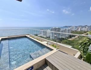 Exclusivo apartasuite con terraza y vista al mar - Bello Horizonte
