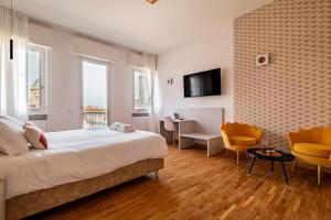 Urbanicooh Cavour Rooms&Suite