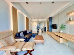 Modern Chic 2BR at Trillium Surabaya Central by Le Ciel Hospitality