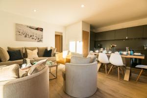 Chalets Les Portes de Megeve : photos des chambres