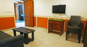 Sri Krishna Lodge