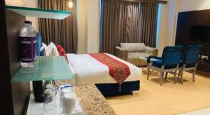 Hotel Signature Grand