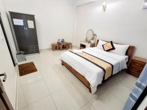 Khách sạn Sơn Tùng