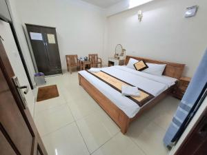 Khách sạn Sơn Tùng