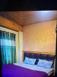 Jakhu heights B&B