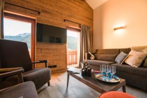 Chalets Les Portes de Megeve : photos des chambres