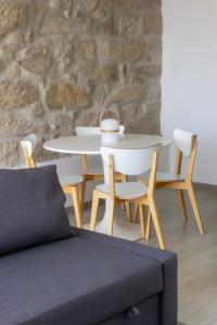 Brito Capelo T1 - 5 Guests
