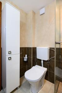 Maxim Duplex Vracar - 3BR with Private Parking