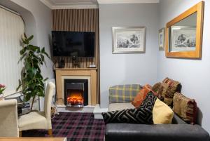 Stylish Blackpool Flat with Cozy Fireplace