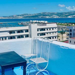 Traditional 2 bedroom apartment with a private terrace offering a 180 degree view of Tangiers signatures