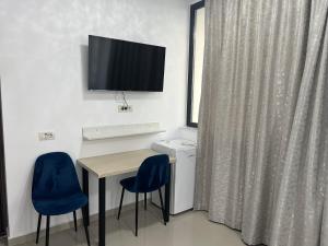 Aris Studio