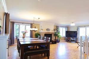 Chalet-Spa-lake access Lac-Superieur-close to Mont-Tremblant ski resort